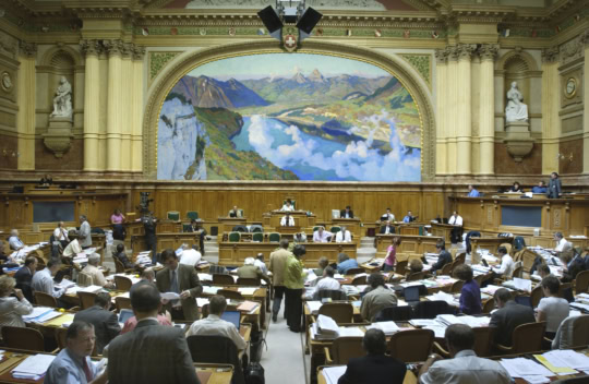 Monster-Debatte in Bern mit 59 Rednerinnen und Rednern