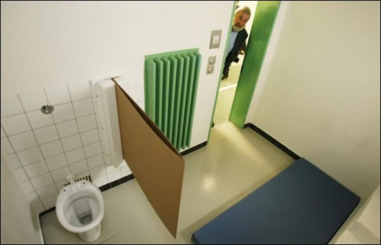 Die AL bleibt dabei: Hotel Suff – so nöd!